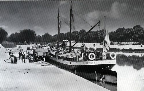 Entladung eines Zuckerschiffes